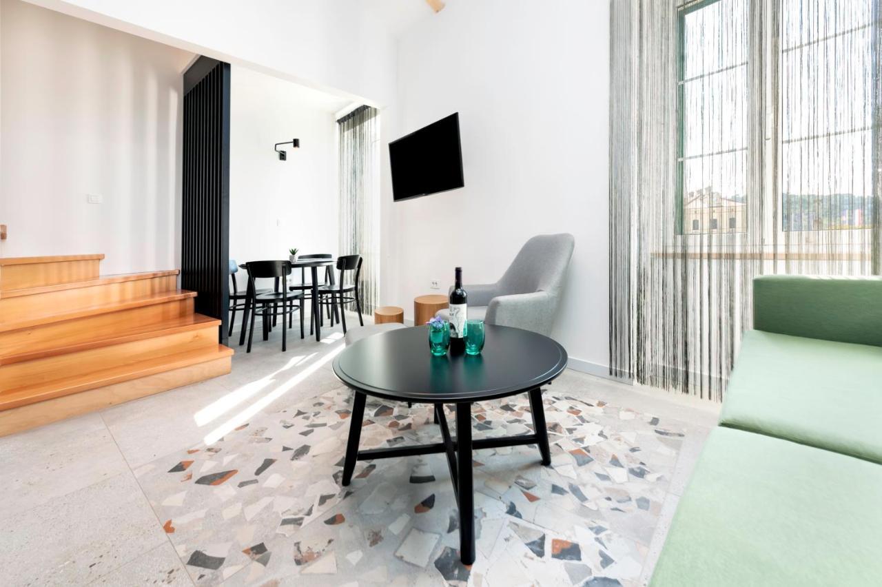 רוביני City Comfort Apartments מראה חיצוני תמונה
