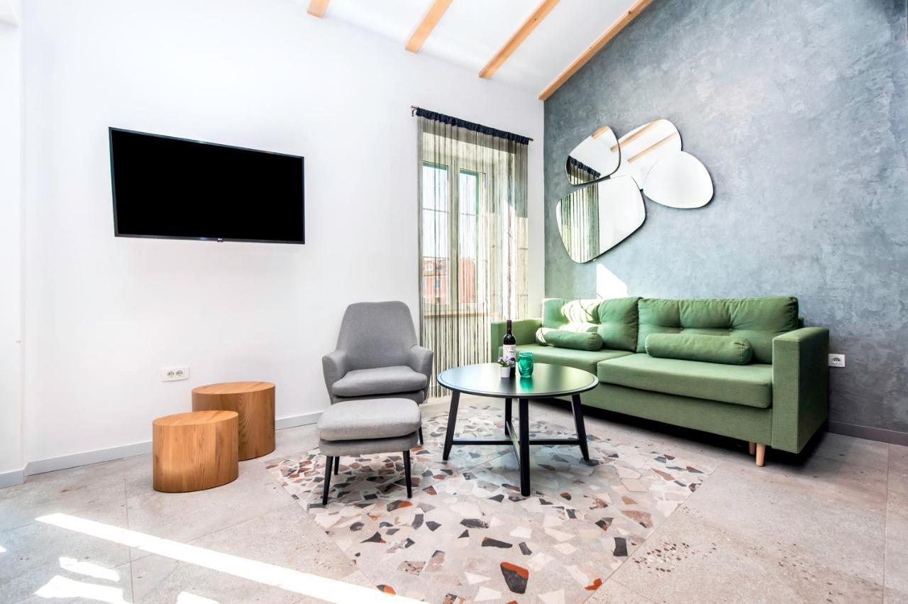 רוביני City Comfort Apartments מראה חיצוני תמונה