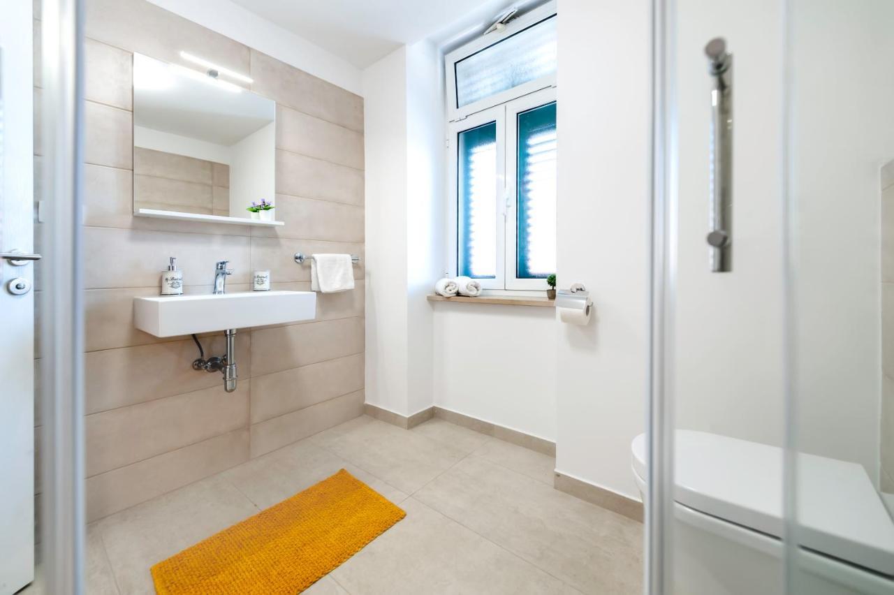 רוביני City Comfort Apartments מראה חיצוני תמונה