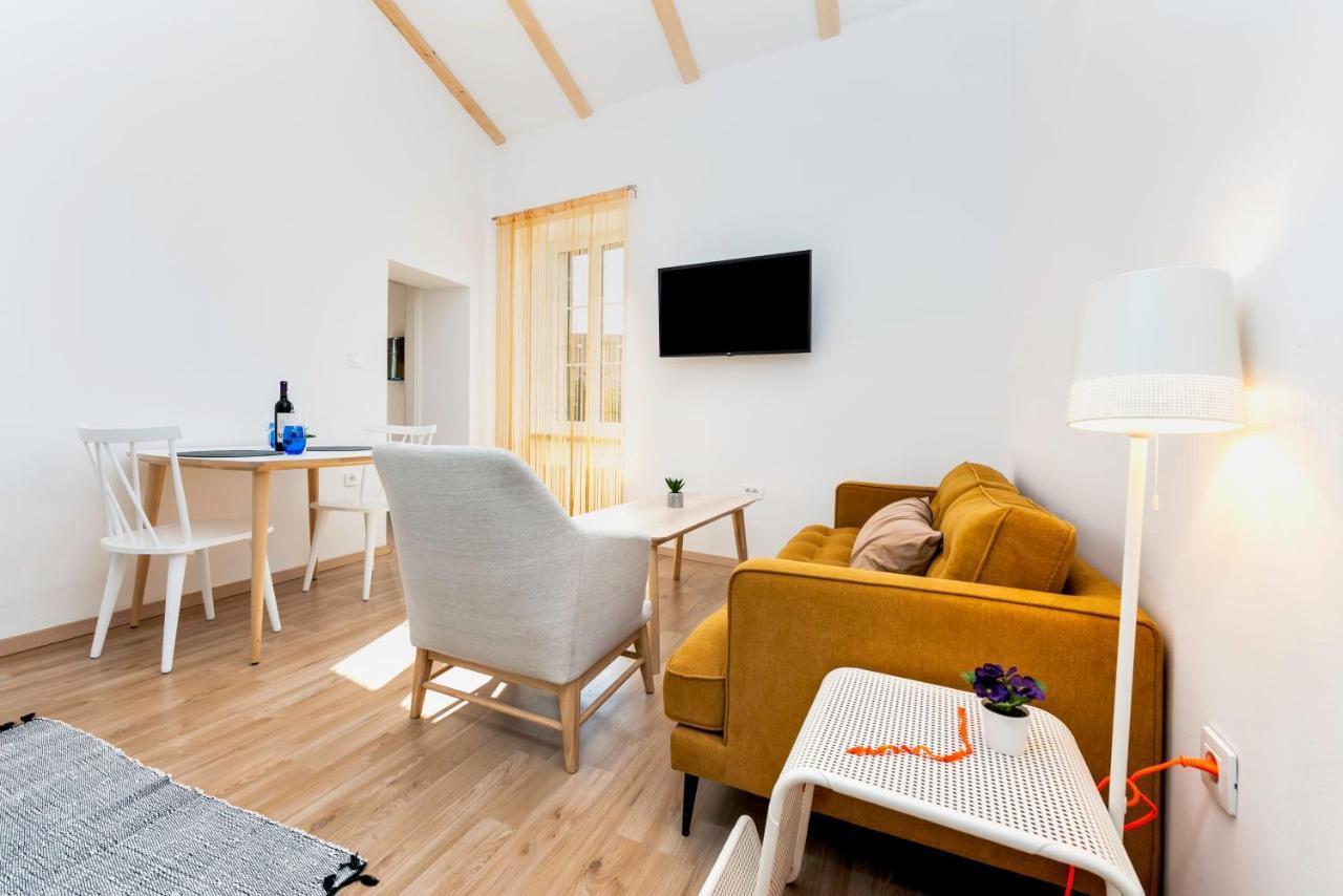 רוביני City Comfort Apartments מראה חיצוני תמונה