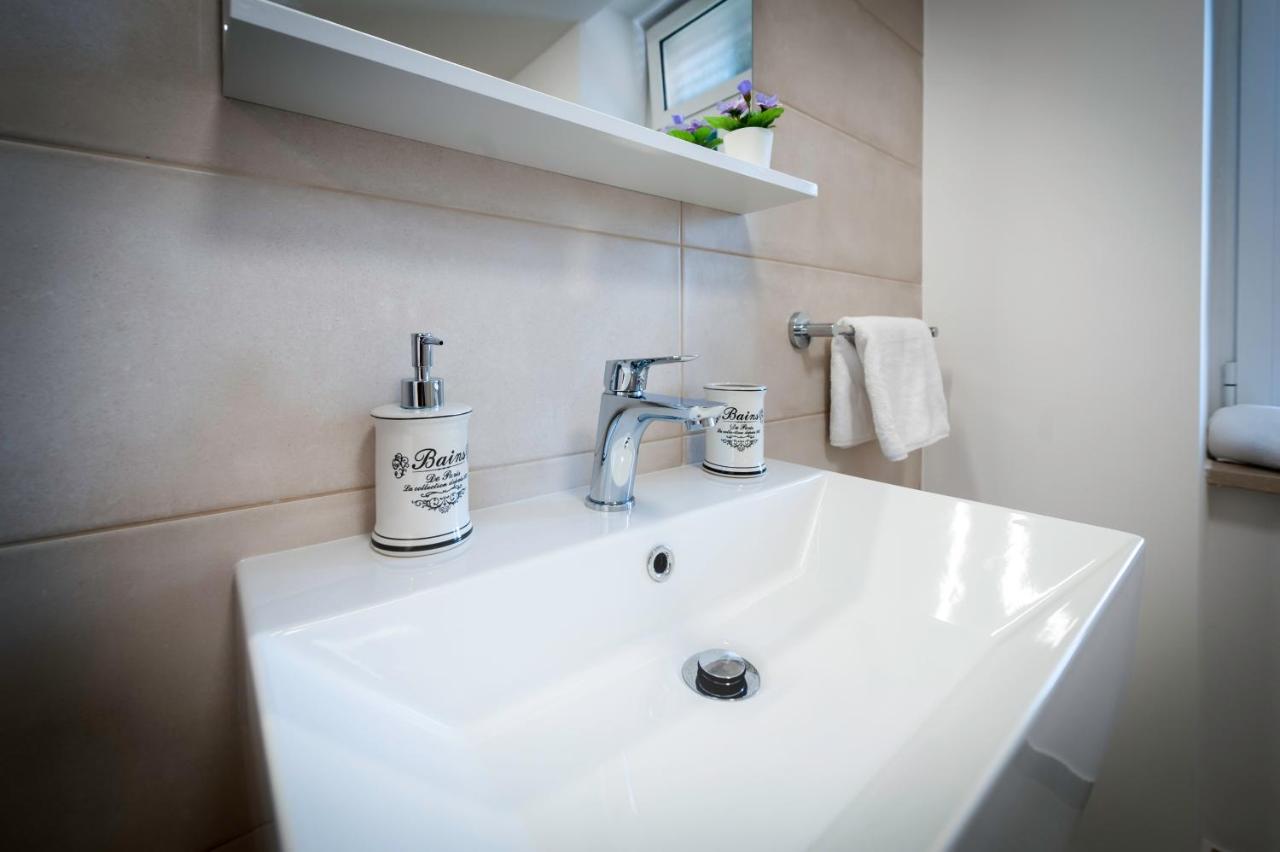 רוביני City Comfort Apartments מראה חיצוני תמונה